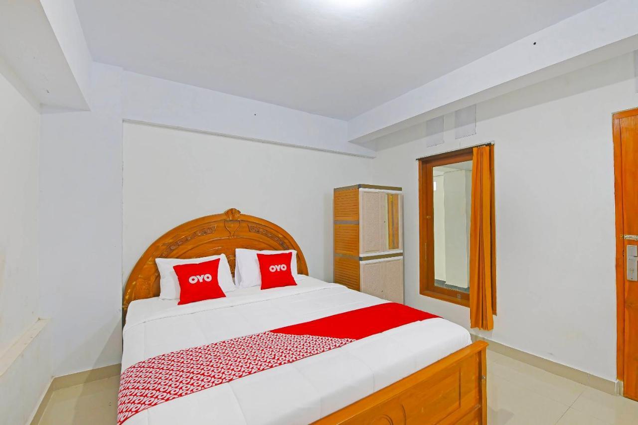 Oyo 90967 Soka Asri Guest House Darmasaba Exterior photo
